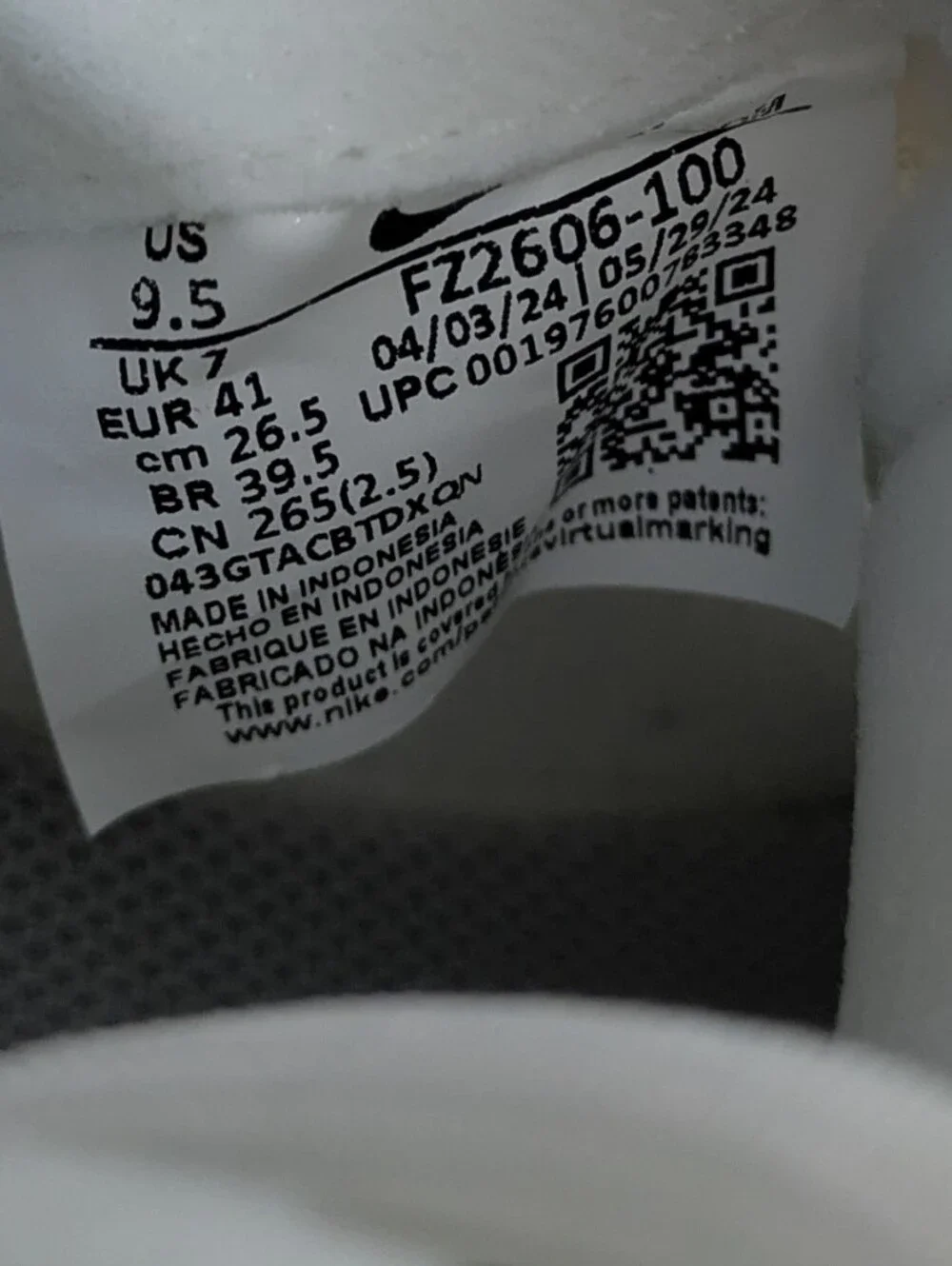 NEW Nike Court Legacy Lift Sneakers - Size 9.5 Womens - White Light Smoke Grey